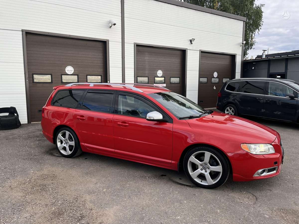 Volvo V70, 2.0 l., Универсал
