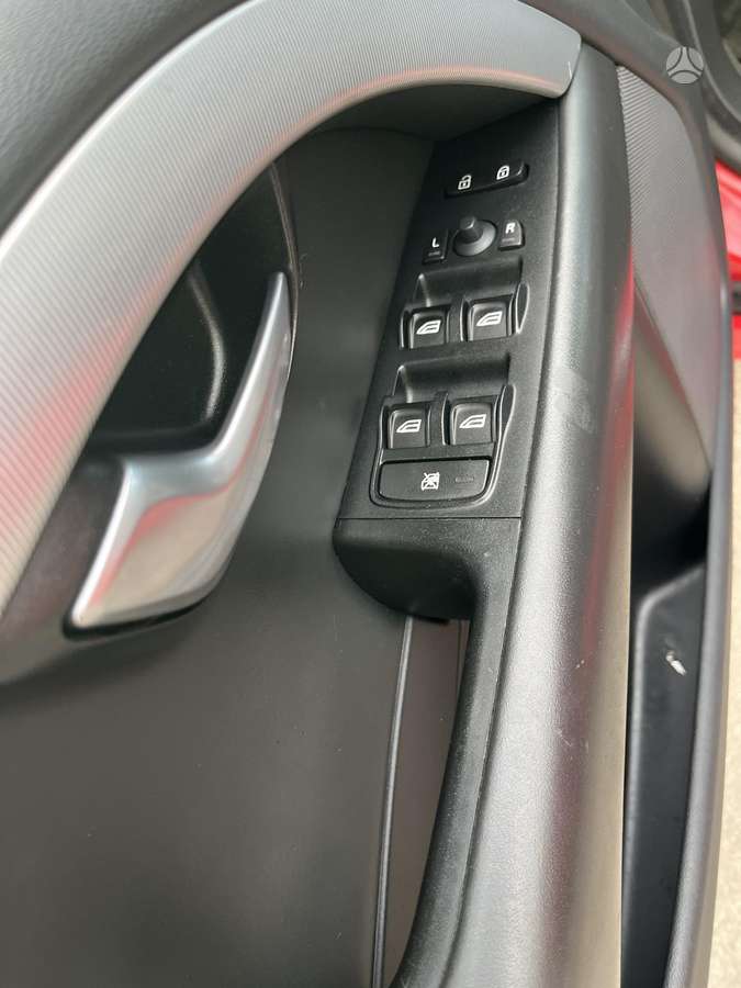 Volvo V70, 2.0 l., Универсал