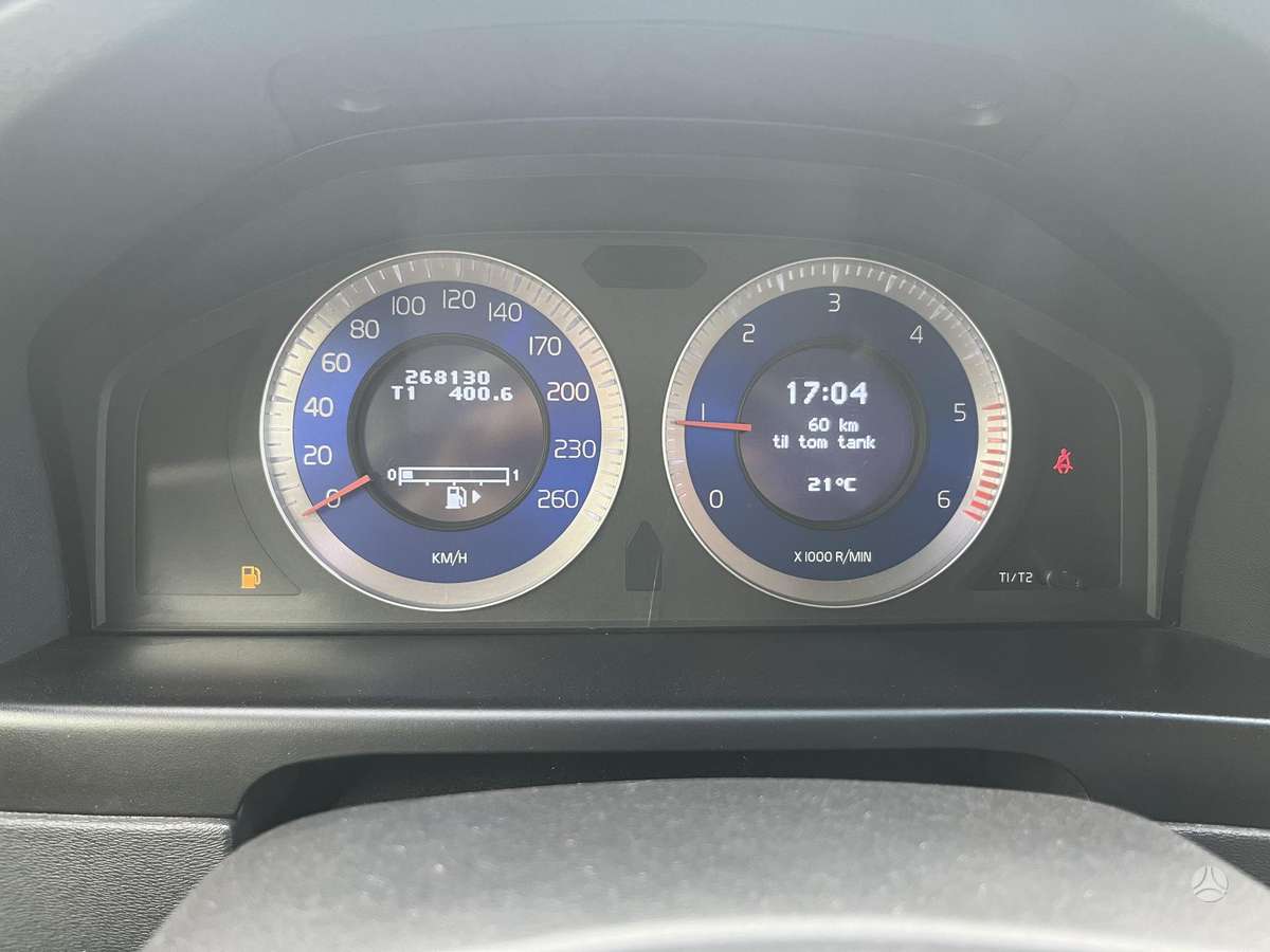Volvo V70, 2.0 l., Универсал
