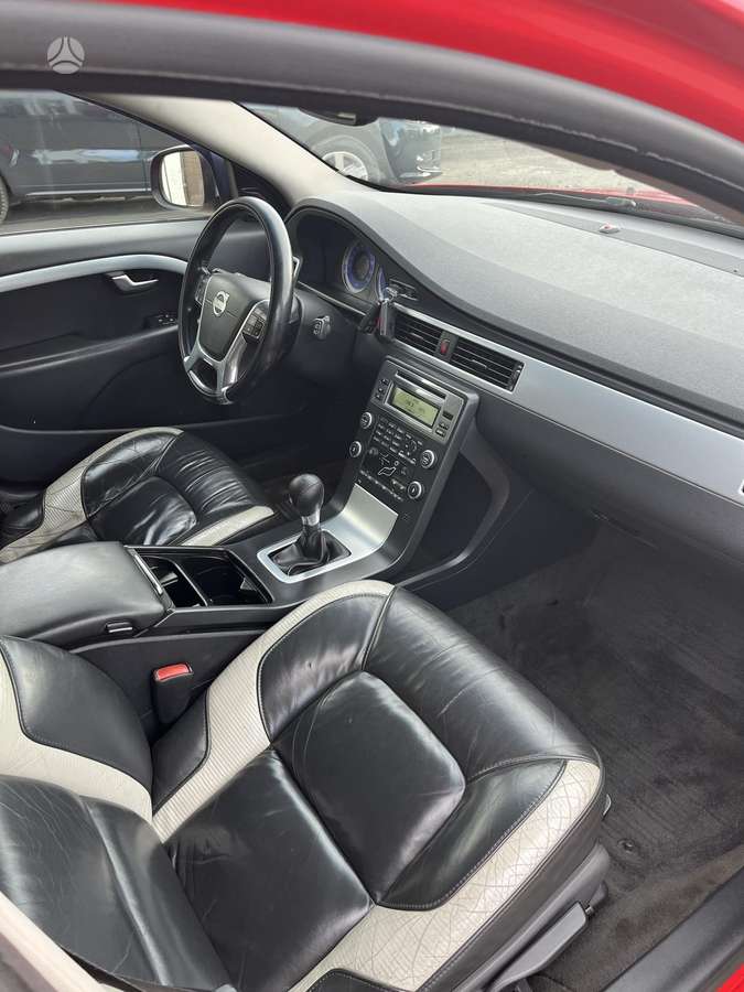 Volvo V70, 2.0 l., Универсал