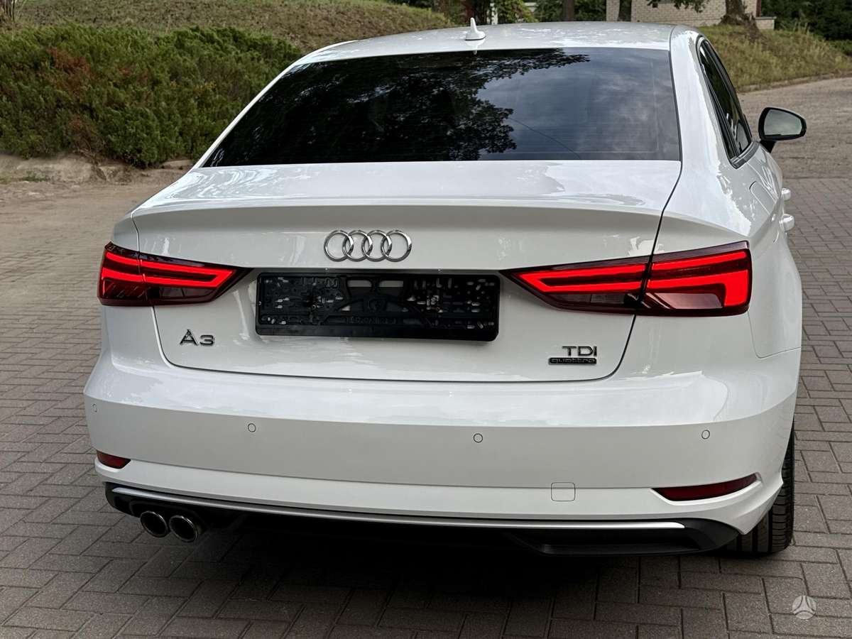 Audi A3, 2.0 l., Седан