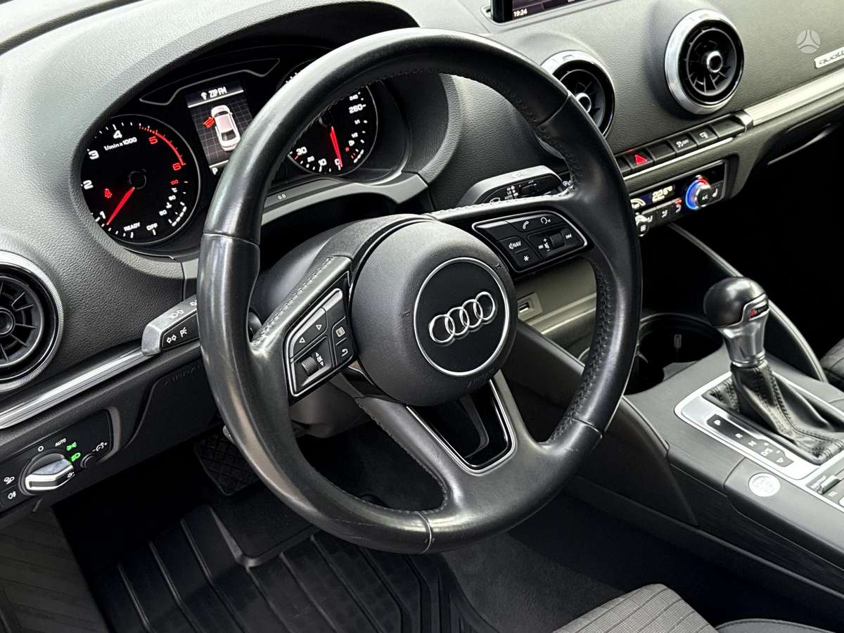 Audi A3, 2.0 l., Седан