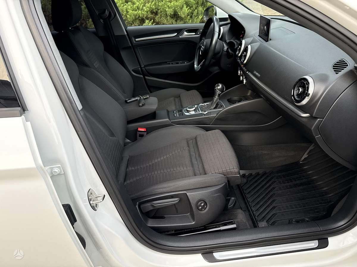 Audi A3, 2.0 l., sedanas