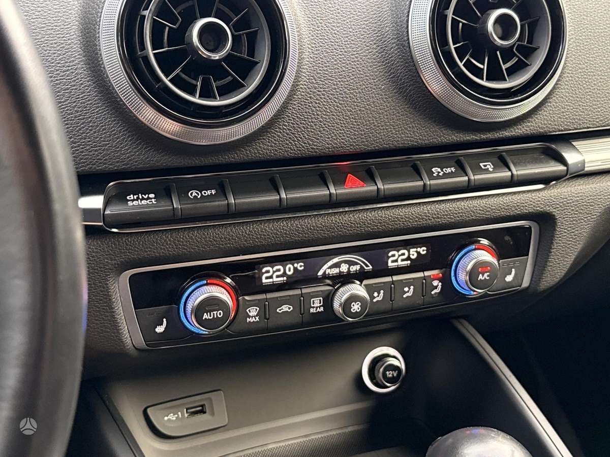 Audi A3, 2.0 l., Седан