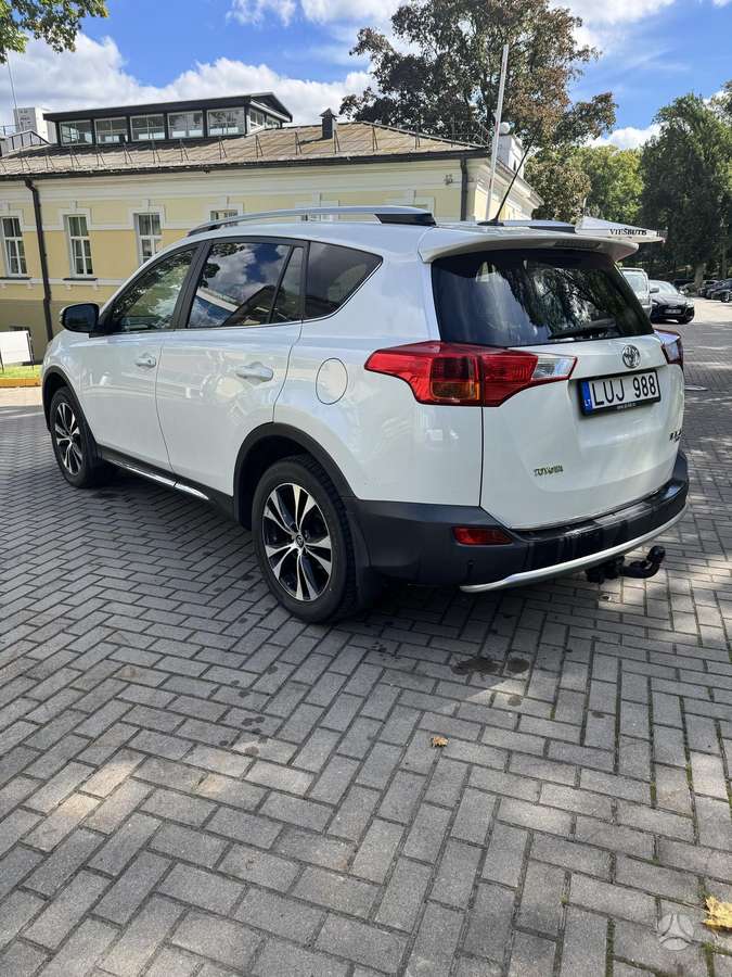 Toyota RAV4 - 4