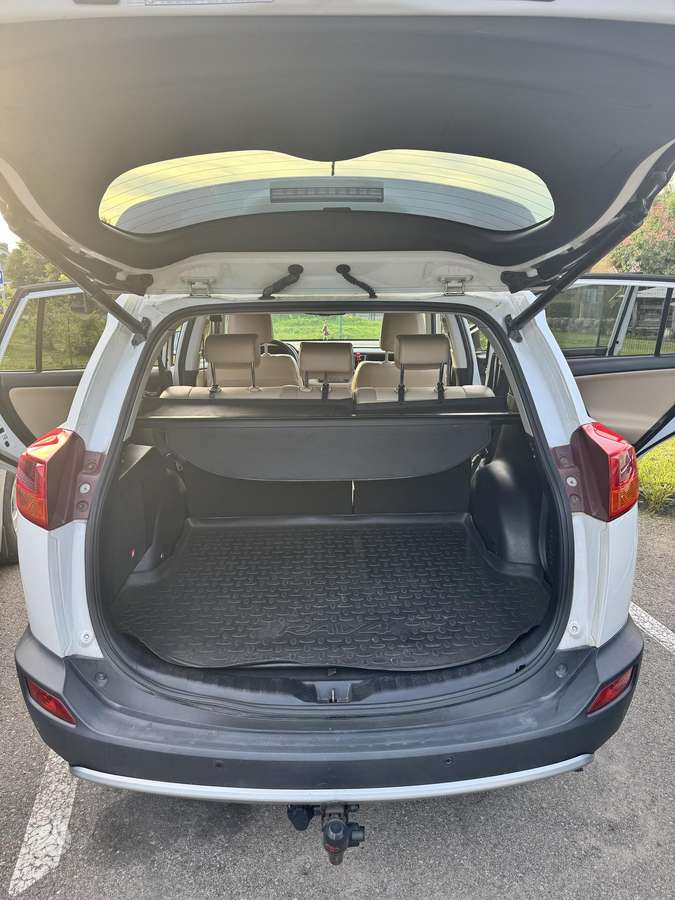 Toyota RAV4 - 7