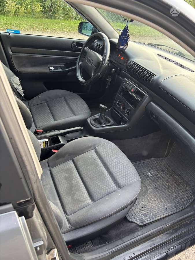Audi A4, 1.9 l., sedanas