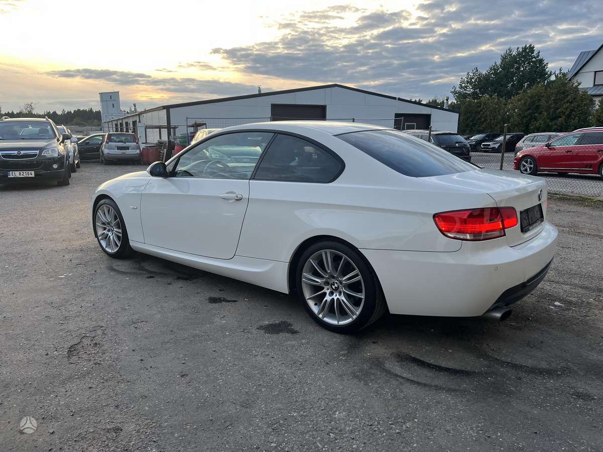 BMW 320, 2.0 l., Купе (coupe)