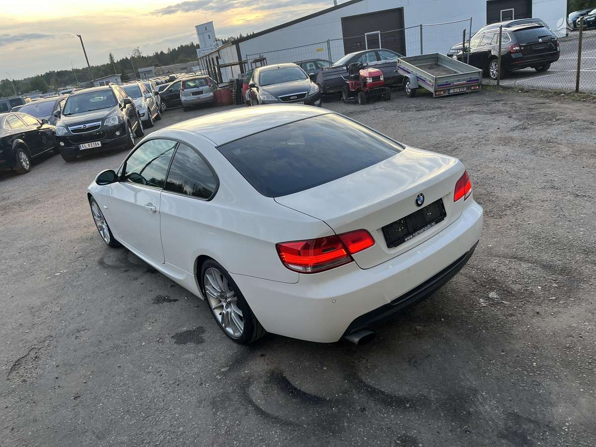 BMW 320, 2.0 l., coupe