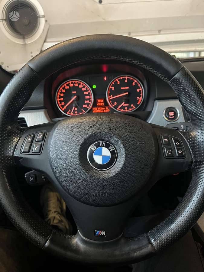 BMW 320, 2.0 l., coupe