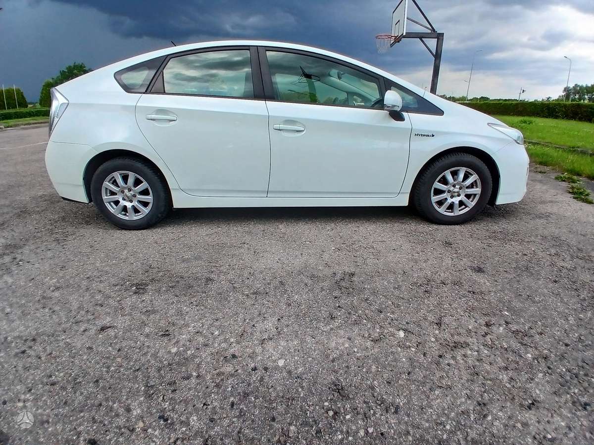 Toyota Prius - 7
