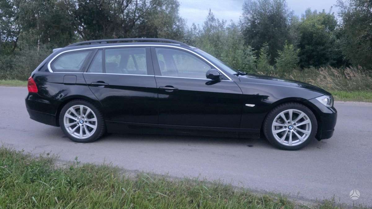 BMW 325, 2.5 l., wagon