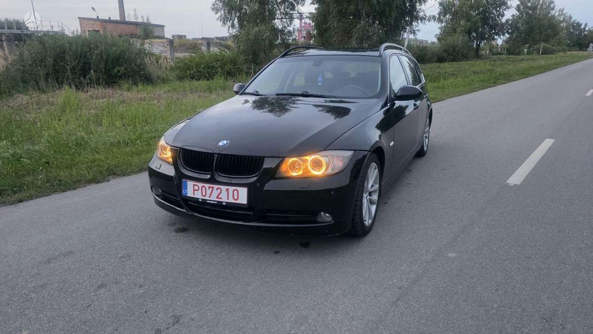 BMW 325, 2.5 l., wagon