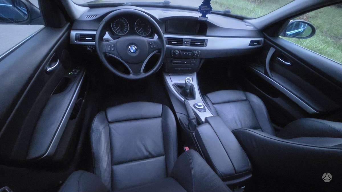 BMW 325, 2.5 l., wagon