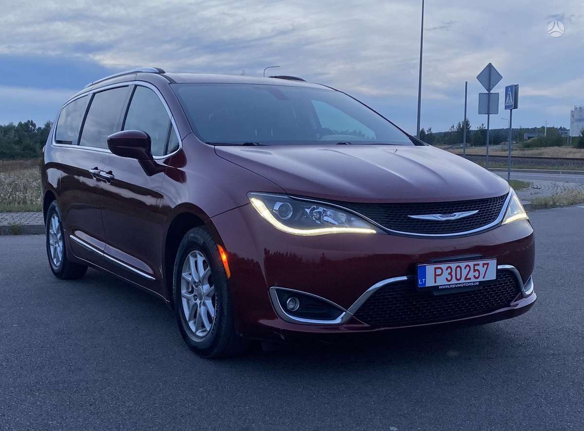 Chrysler Pacifica, 3.6 l., Минивэн