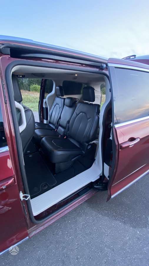 Chrysler Pacifica, 3.6 l., Минивэн