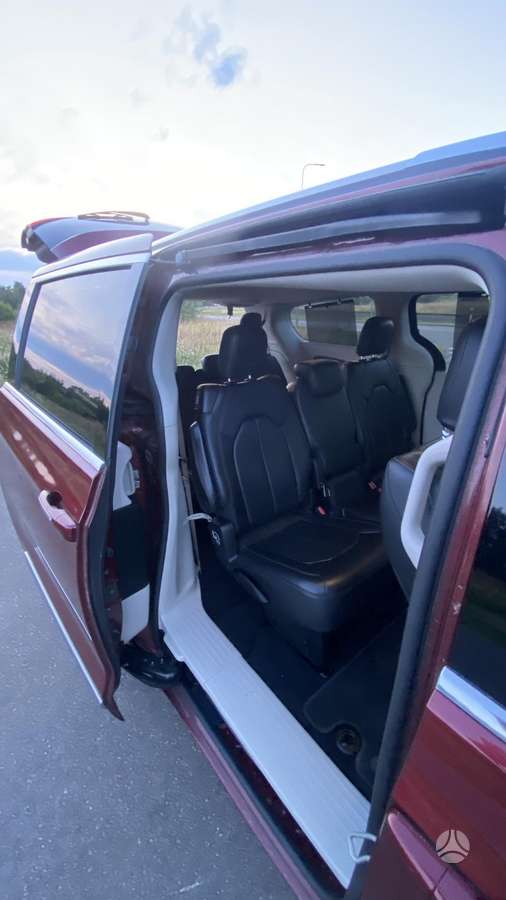 Chrysler Pacifica, 3.6 l., Минивэн