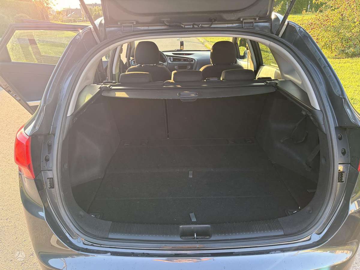 Kia Ceed, 1.4 l., Универсал