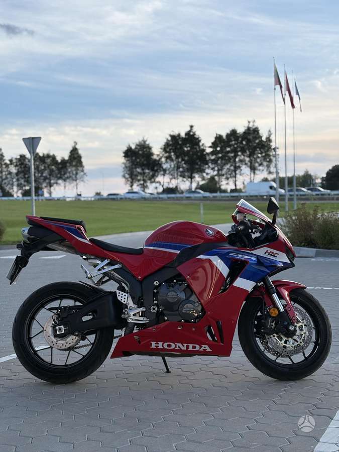 Honda CBR 599cc, спортбайки / superbikes