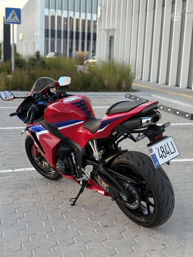 Honda CBR 599cc, спортбайки / superbikes