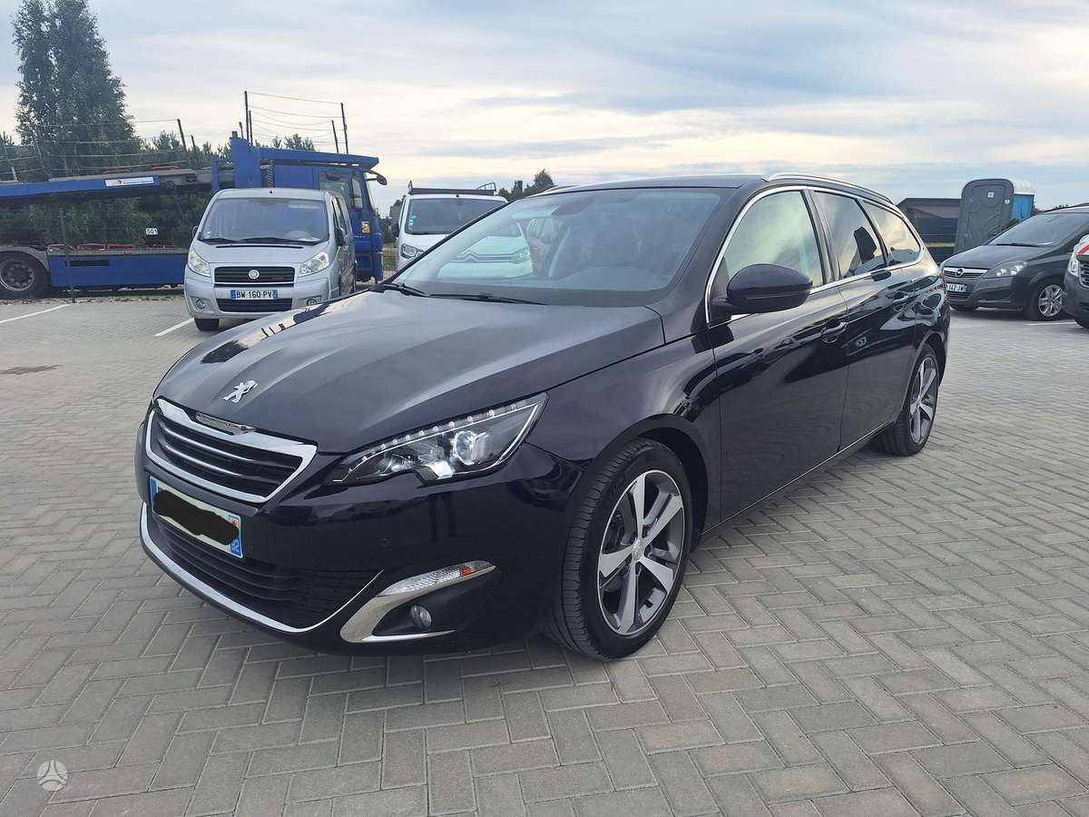 Peugeot 308, 1.2 l., Универсал