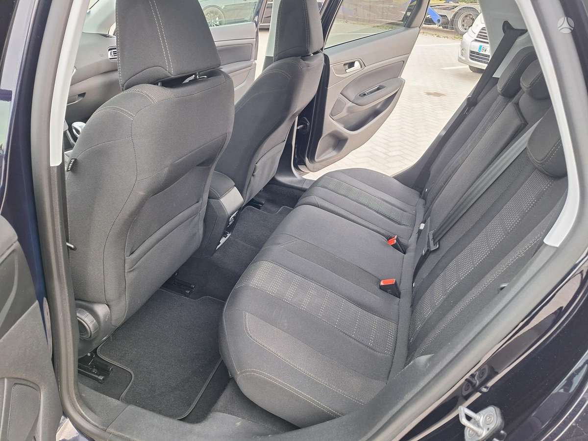 Peugeot 308, 1.2 l., Универсал
