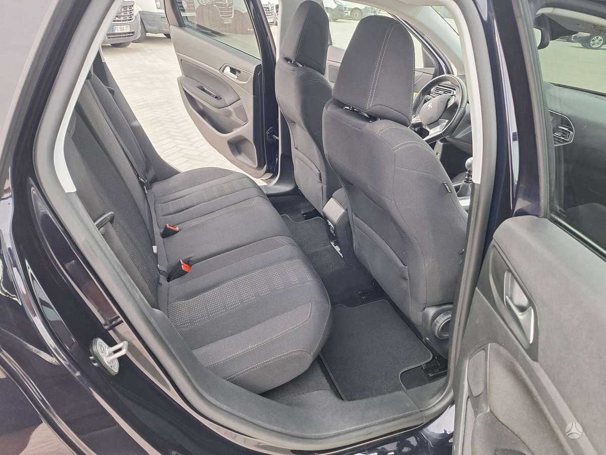 Peugeot 308, 1.2 l., Универсал