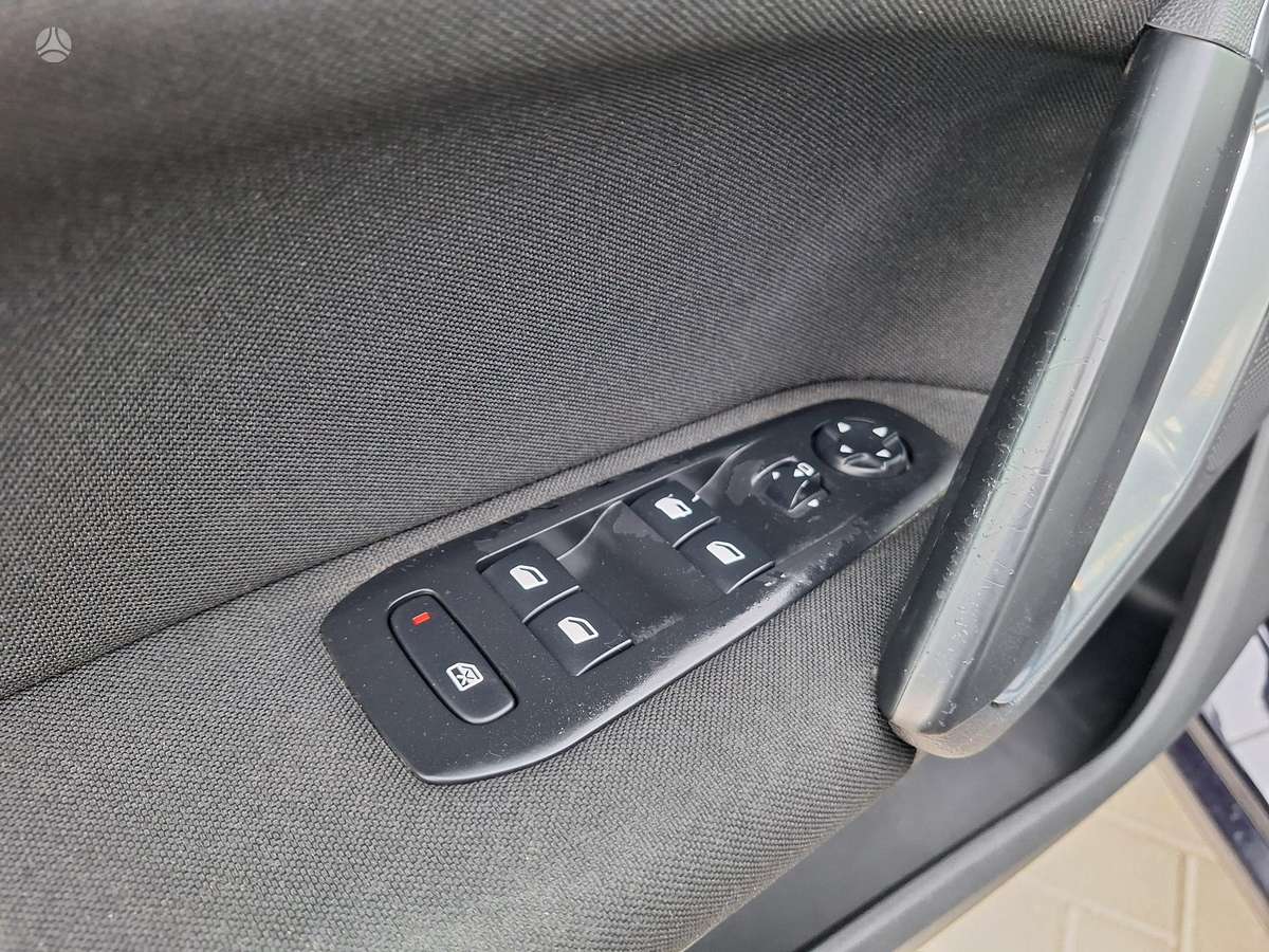 Peugeot 308, 1.2 l., Универсал