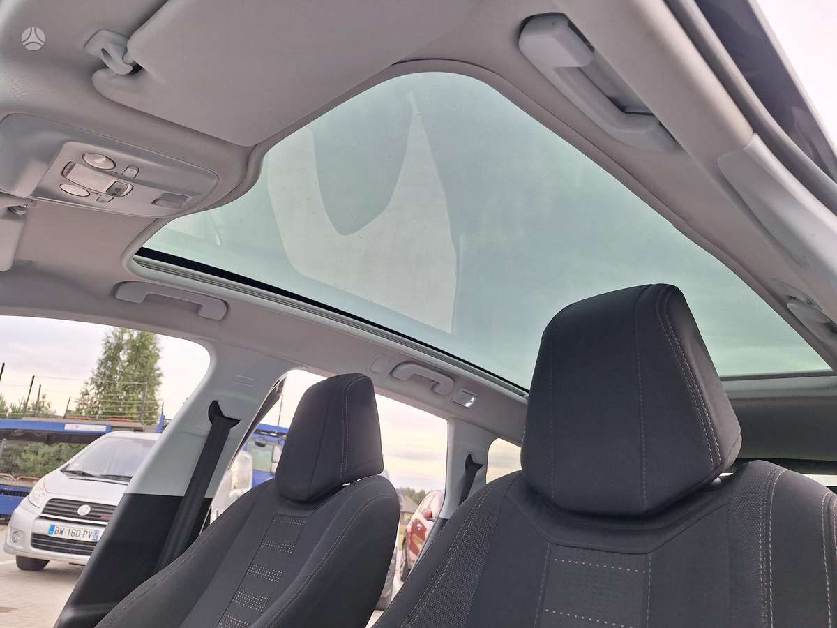 Peugeot 308, 1.2 l., Универсал
