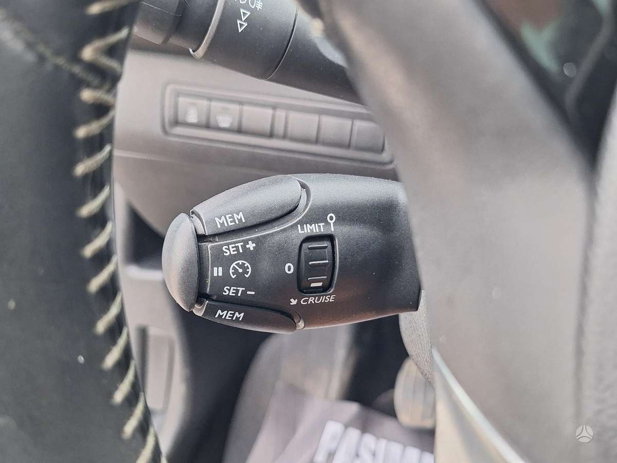 Peugeot 308, 1.2 l., Универсал