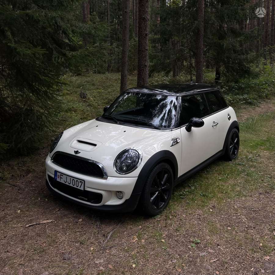 Mini Cooper S, 1.6 l., coupe