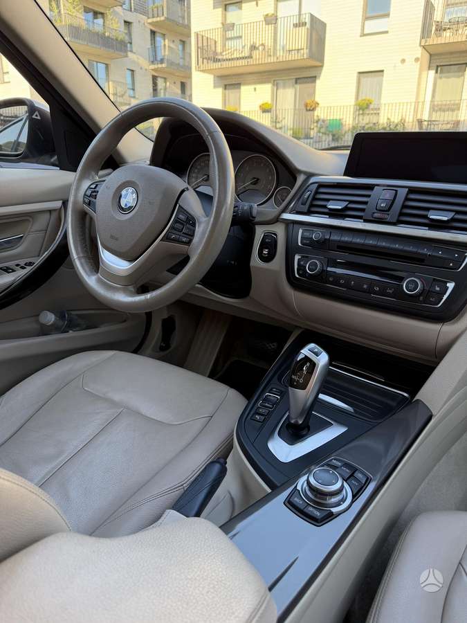 BMW 328, 2.0 l., Седан