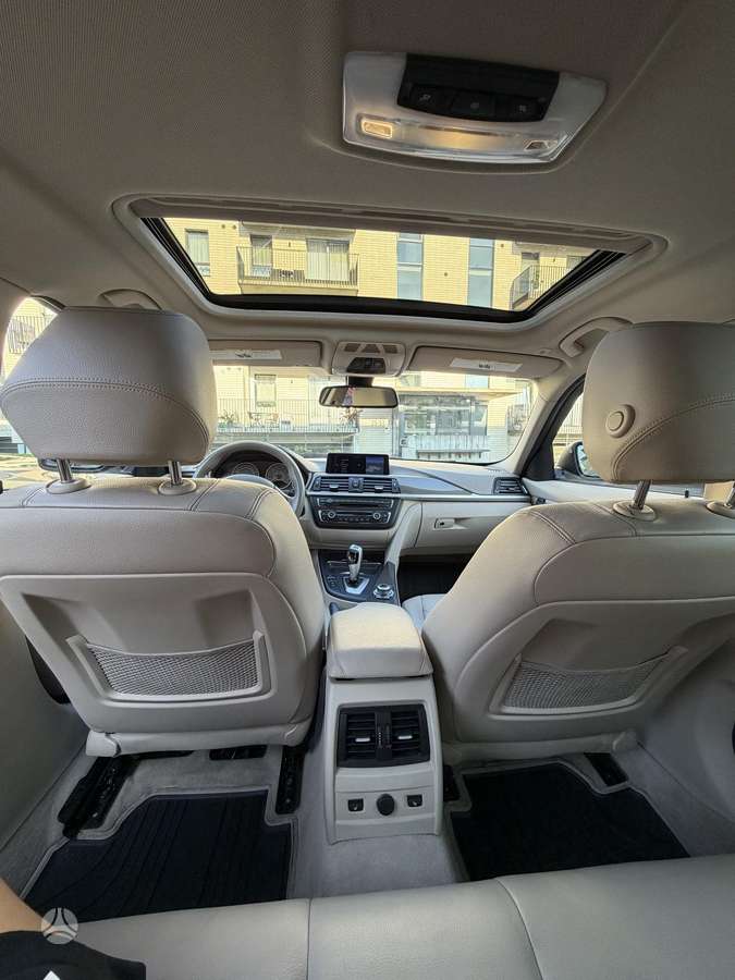 BMW 328, 2.0 l., Седан