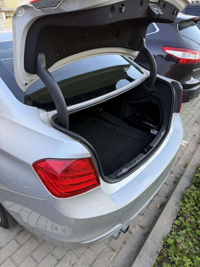 BMW 328, 2.0 l., Седан