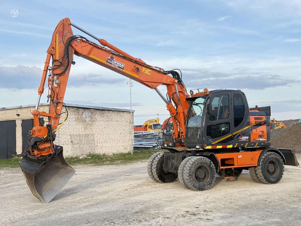 Doosan DX 160 W , ROTO + GRAPPLE, экскаваторы