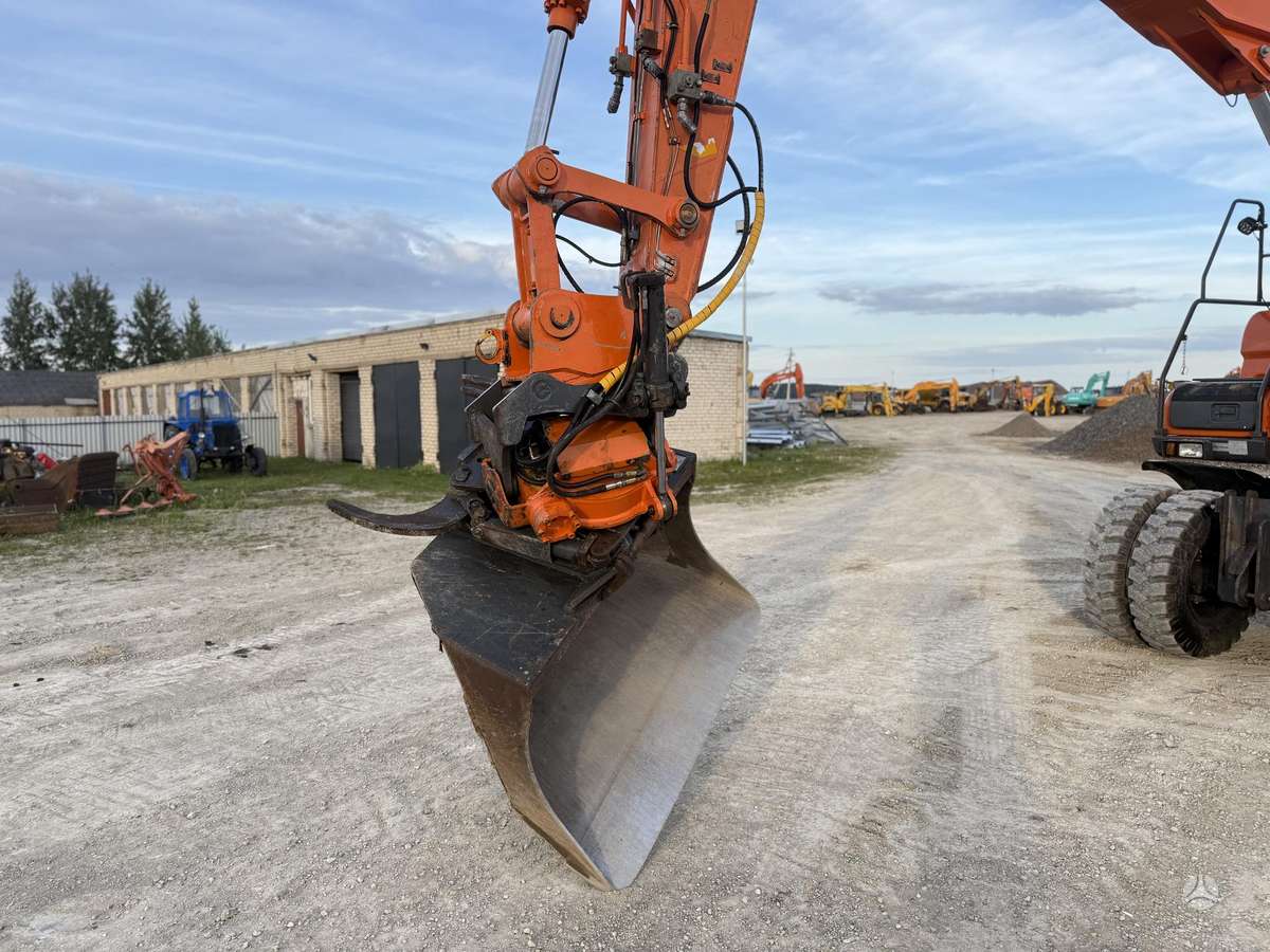 Doosan DX 160 W , ROTO + GRAPPLE, экскаваторы