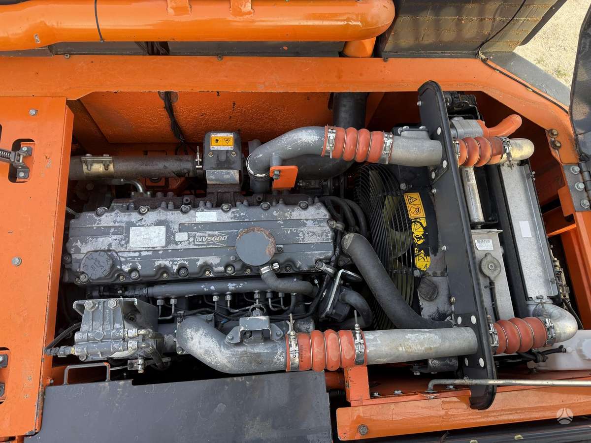 Doosan DX 160 W , ROTO + GRAPPLE, экскаваторы
