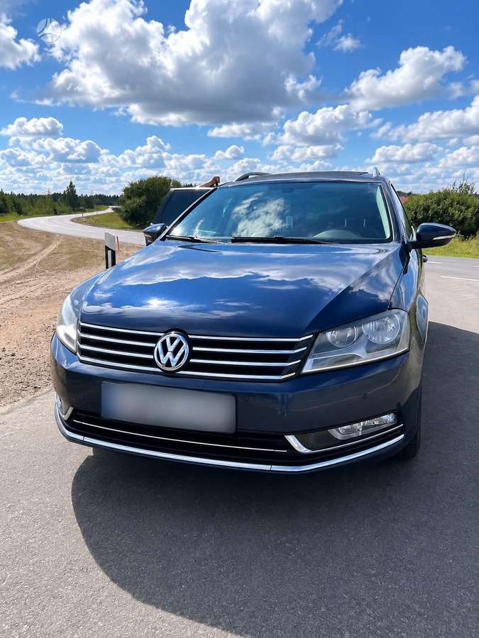 Volkswagen Passat - 2