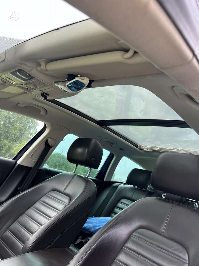 Volkswagen Passat - 5