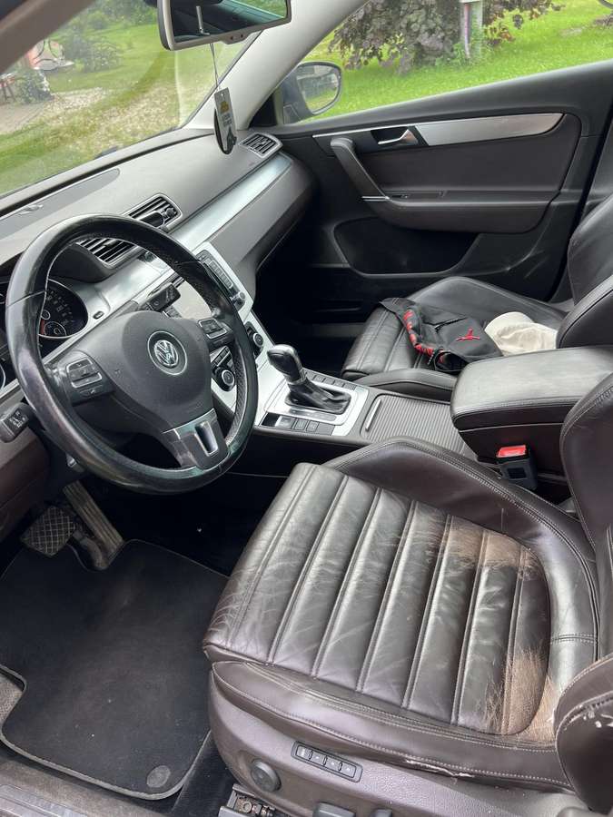 Volkswagen Passat - 7