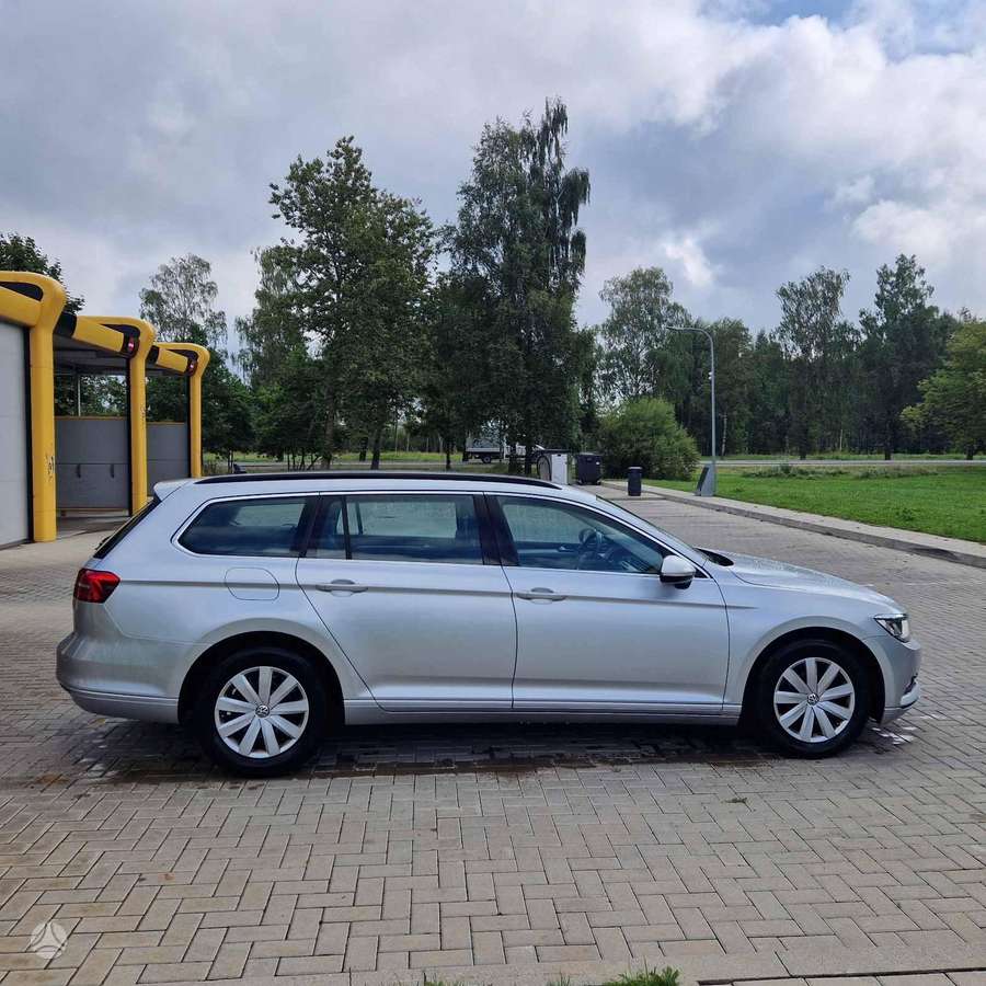 Volkswagen Passat, 2.0 l., Универсал