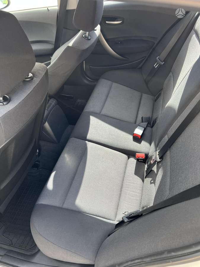 BMW 120, 2.0 l., Хэтчбек