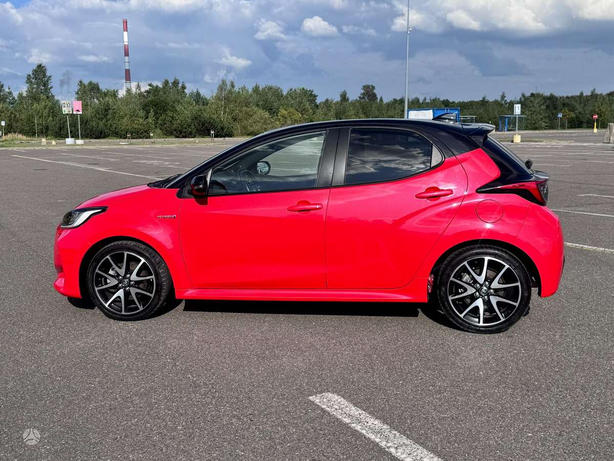 Toyota Yaris - 8
