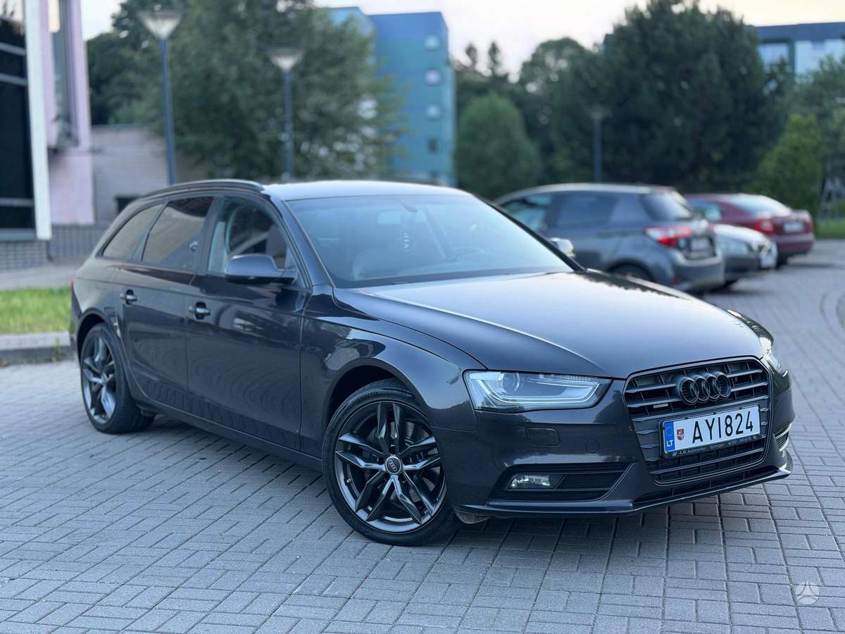 Audi A4, Универсал