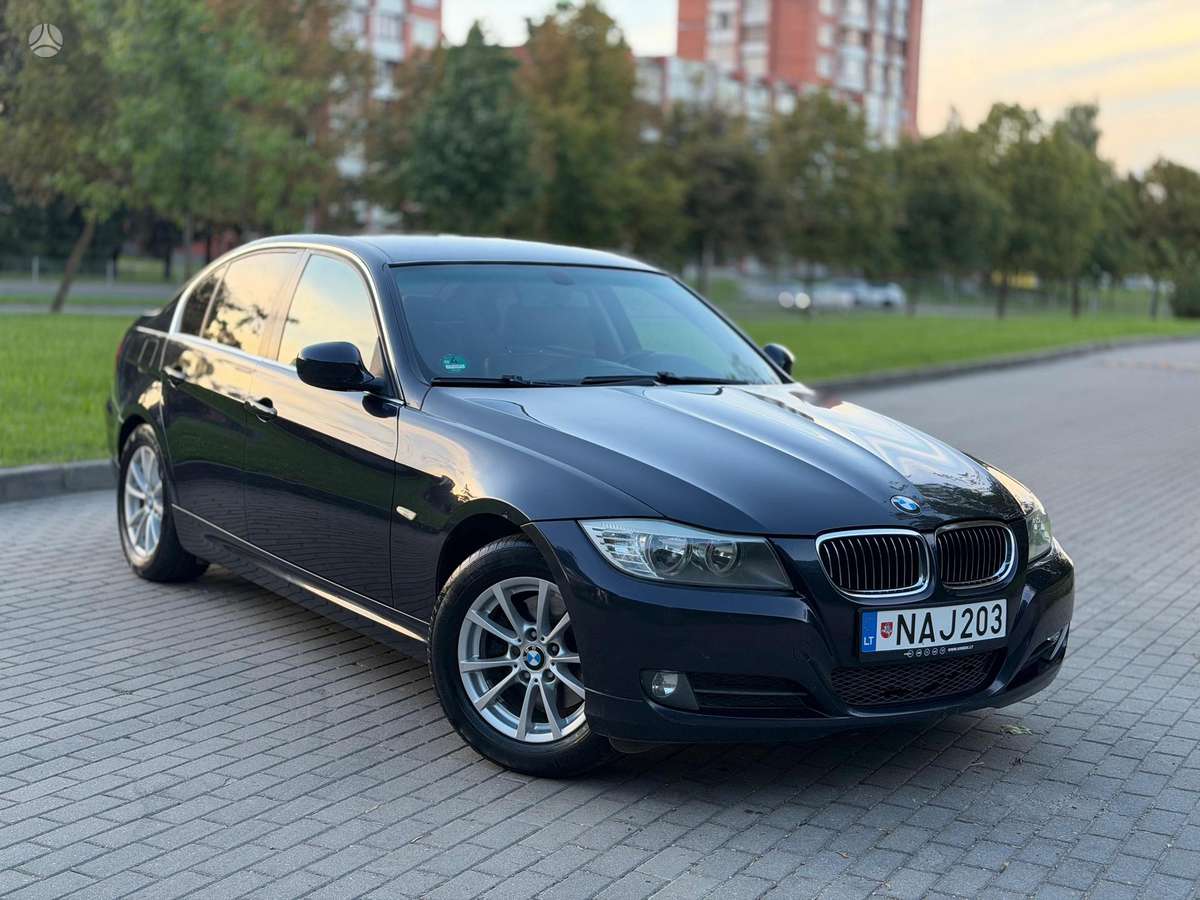 BMW 320, 2.0 l., Седан