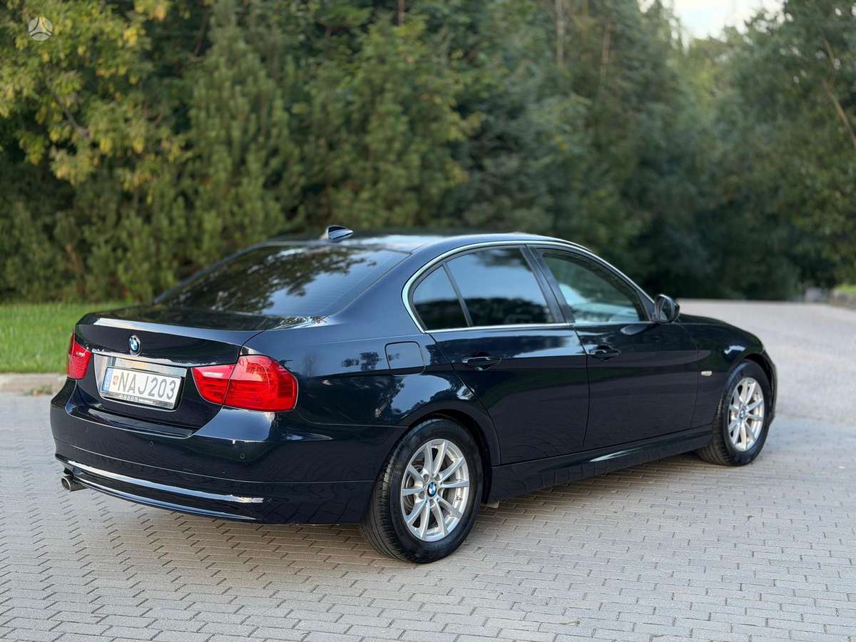 BMW 320, 2.0 l., Седан