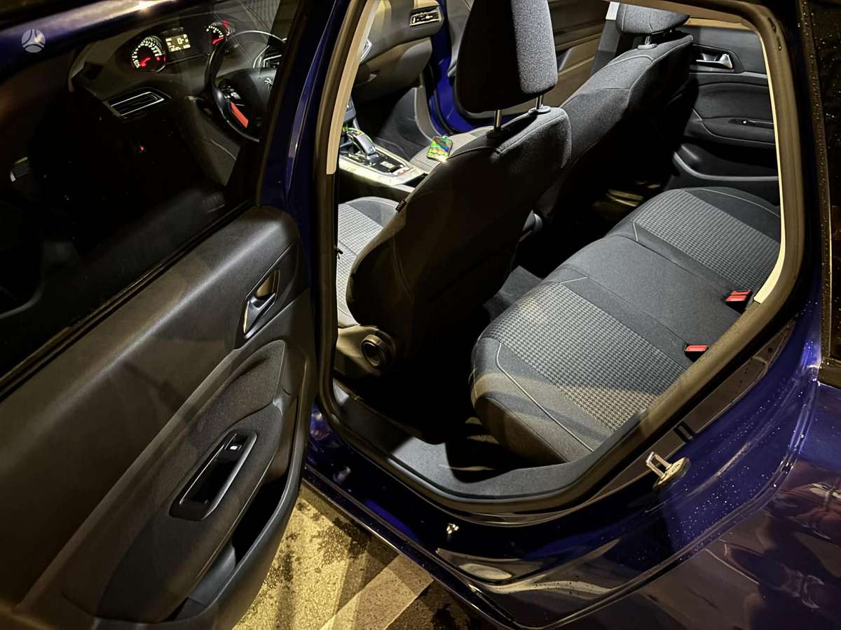 Peugeot 308 - 10