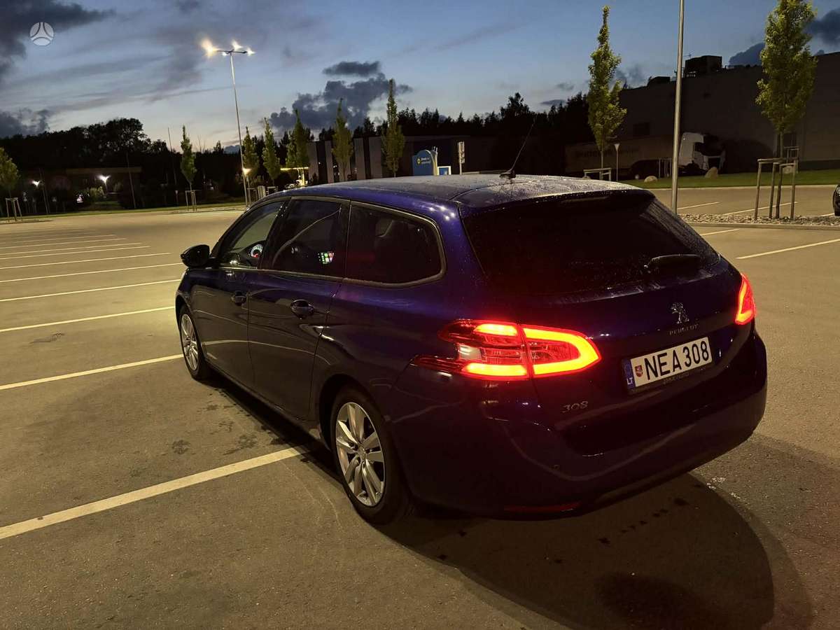 Peugeot 308 - 3