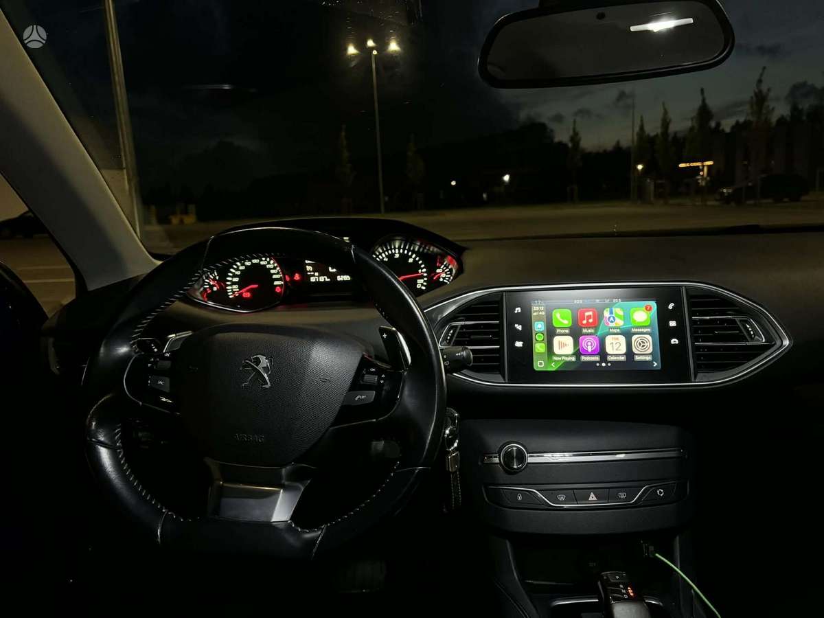 Peugeot 308 - 11