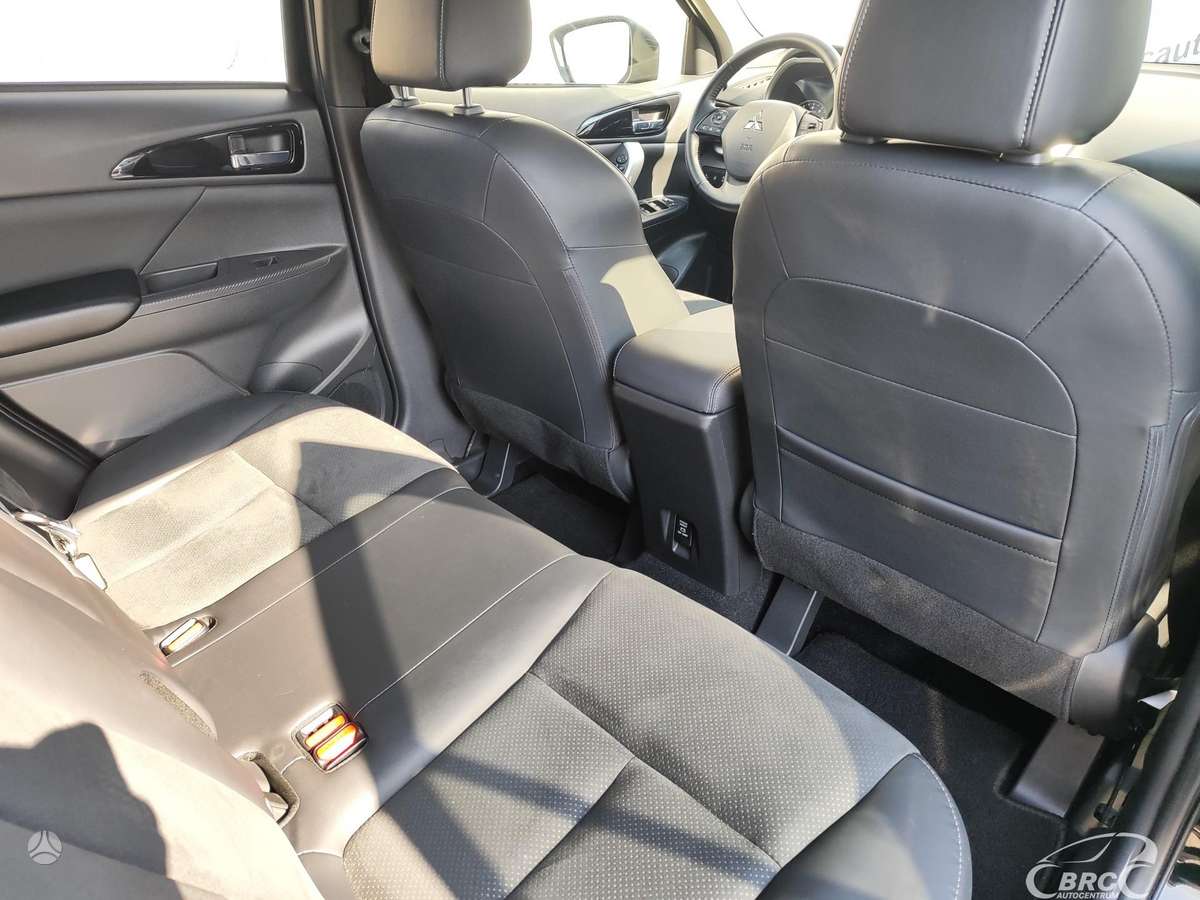 Mitsubishi Eclipse Cross, 1.5 l., off-road / crossover